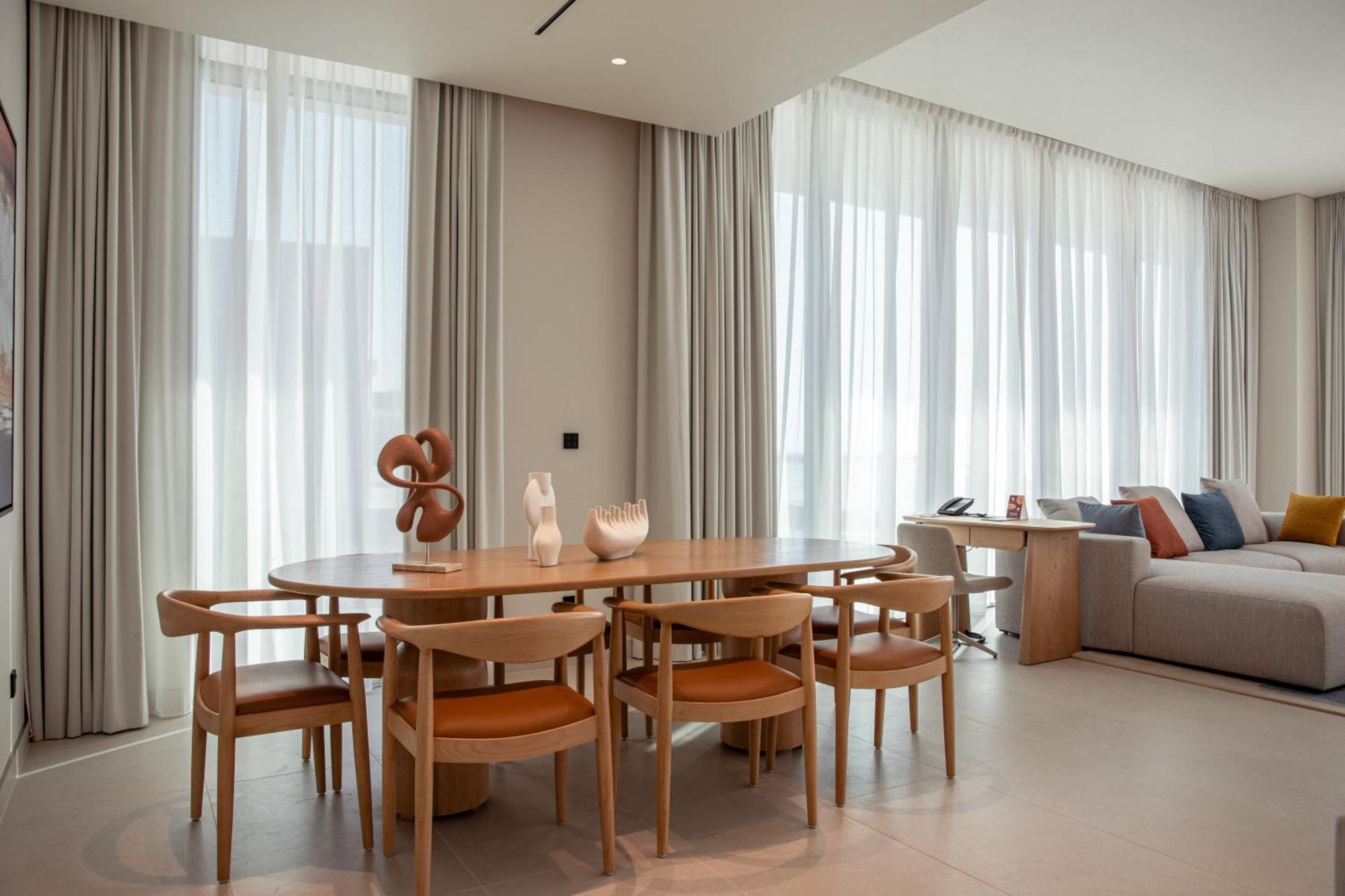 아지만 호텔 외부 사진 A dining room