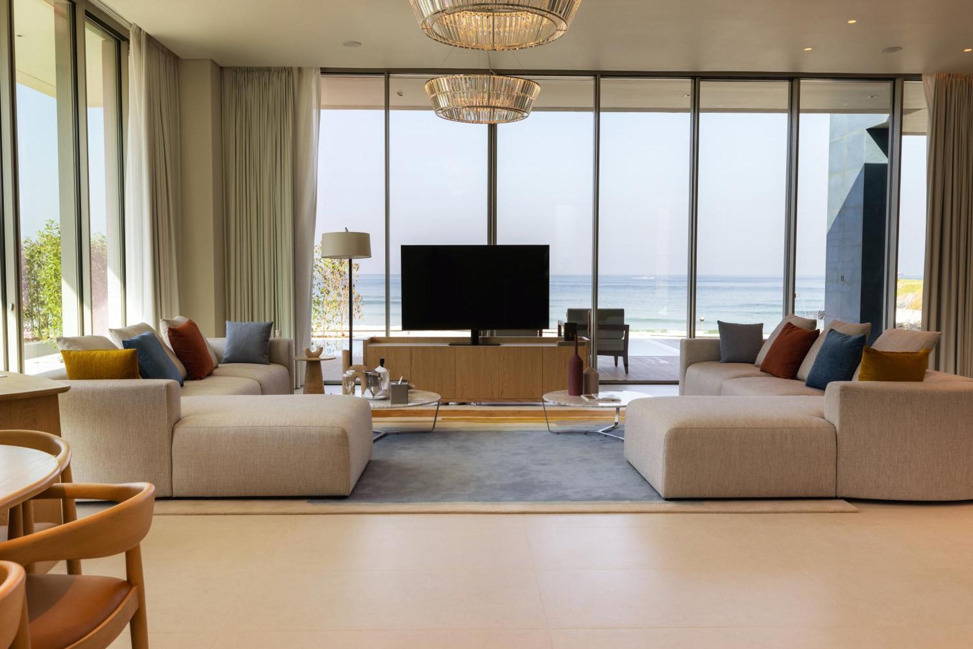 아지만 호텔 외부 사진 Living room at the Ritz-Carlton, Laguna Beach
